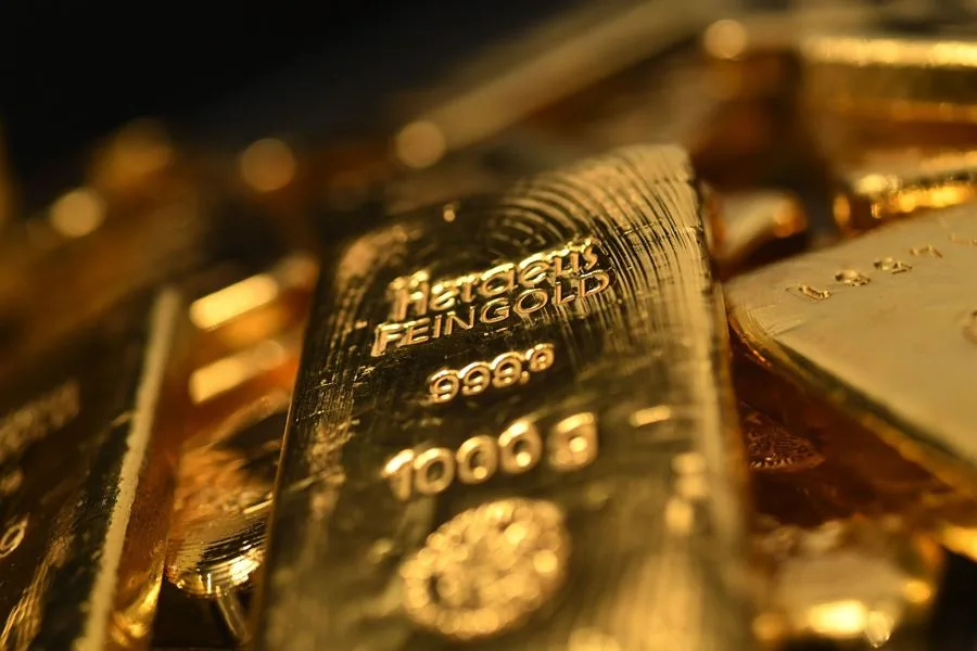 Gold bars for IRA retirement investment